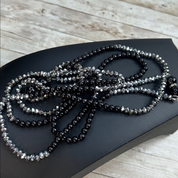 Sparkling Silver Glass Beaded Necklace - Picture 5 of 7